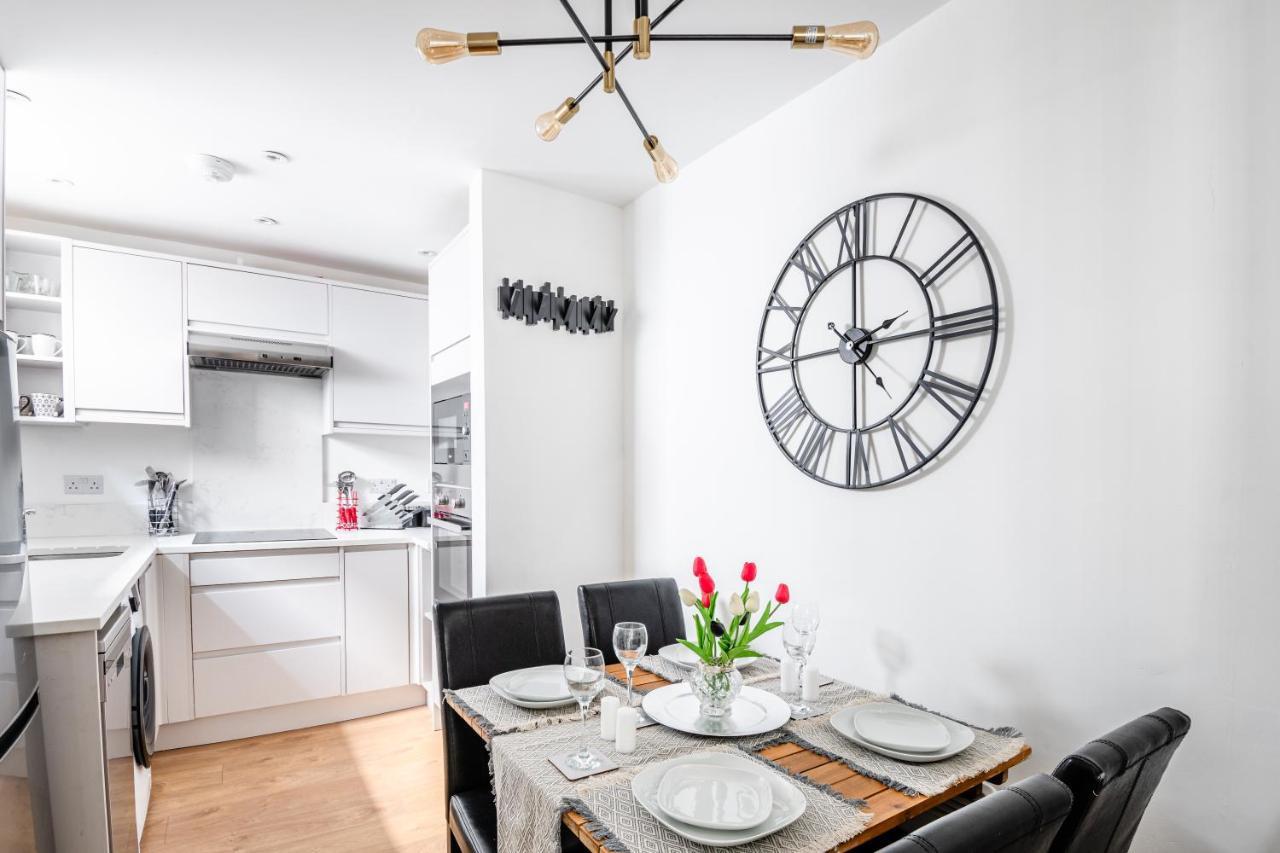 Stunning 2br With Wifi And Sleeps 5 In Paddington Apartment *